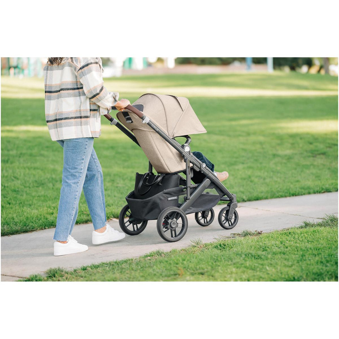 Uppababy CRUZ V2 Pushchair + Carrycot + Cabriofix i-Size + Base Travel System, Liam