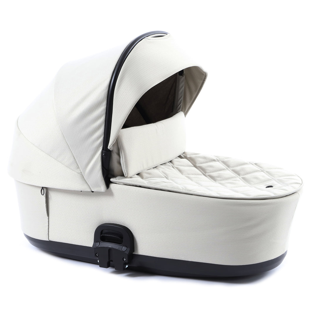 Babystyle Prestige Vogue Classic 2 in 1 Pram, Ivory