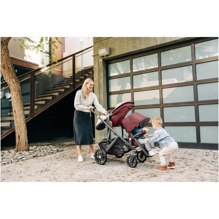 Uppababy VISTA V2 Twin Tandem Pushchair, Lucy