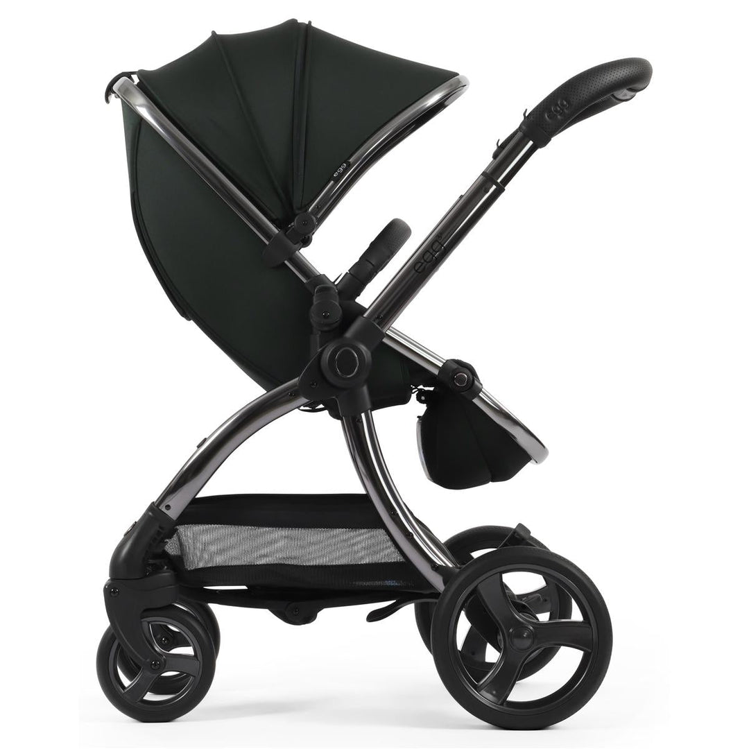 egg 3 Luxury Cloud T i-Size Travel System Bundle, Black Olive