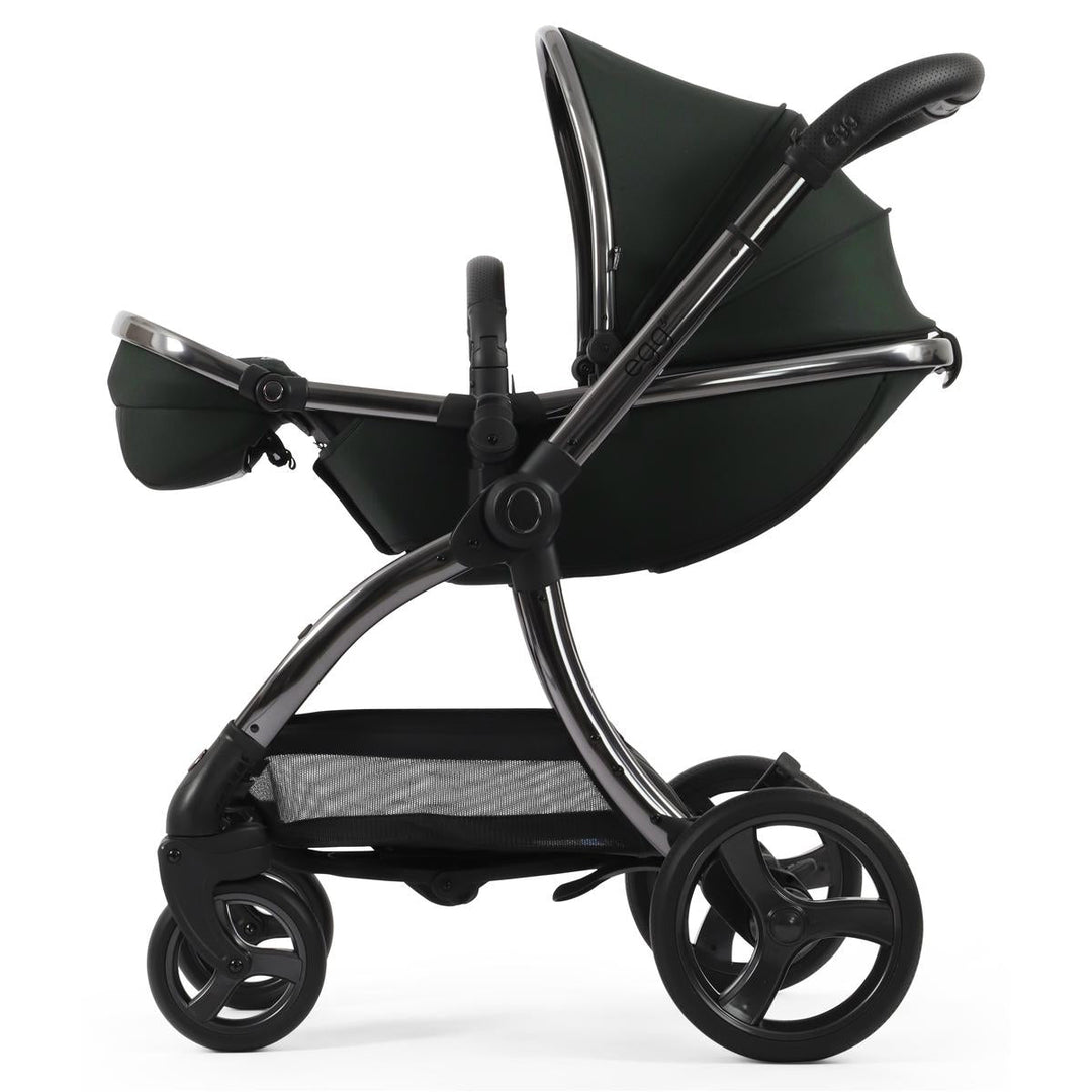 egg 3 Luxury Cloud T i-Size Travel System Bundle, Black Olive