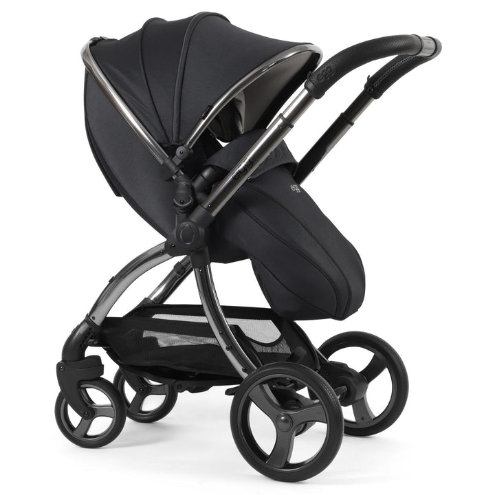 egg 3 Stroller + Luxury Seat Liner, Carbonite