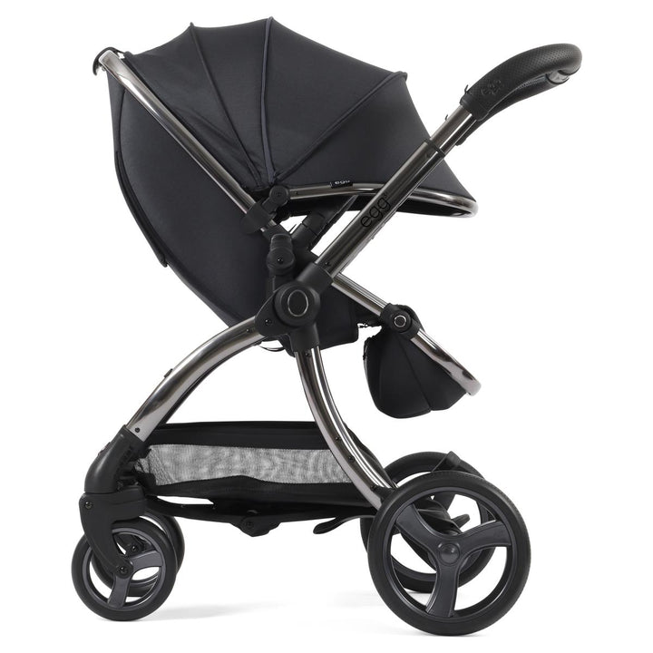 egg 3 Stroller + Luxury Seat Liner, Carbonite