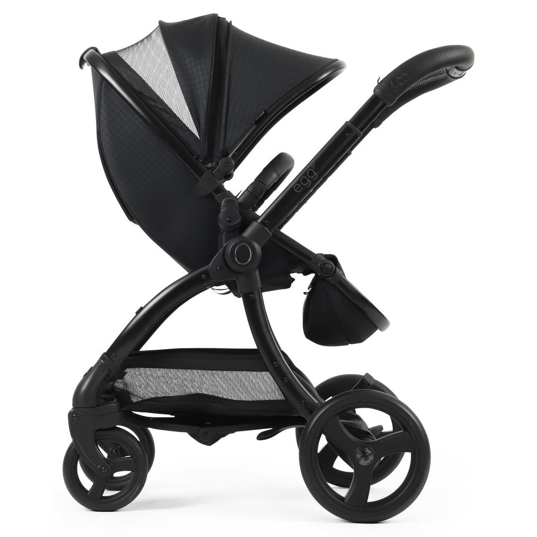 egg 3 Luxury Cabriofix i-Size Travel System Bundle, Houndstooth Black