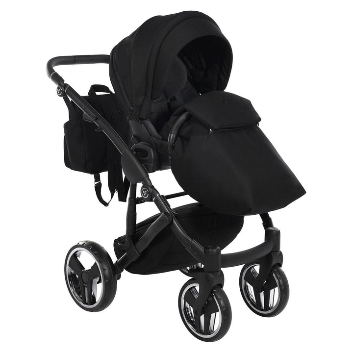 Junama Core 4 in 1 Isofix Travel System, Black