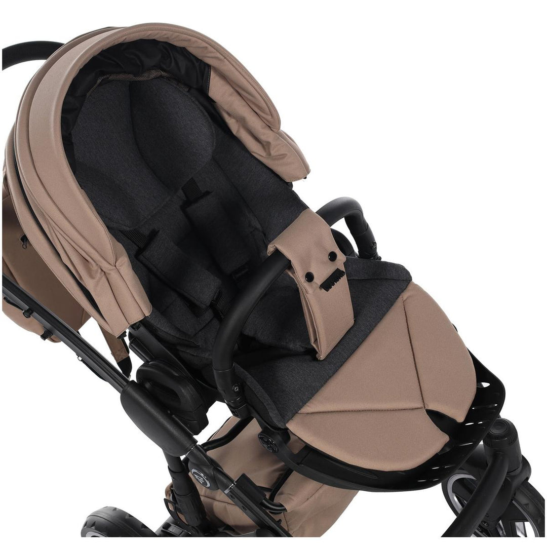 Junama Core 4 in 1 Isofix Travel System, Sand