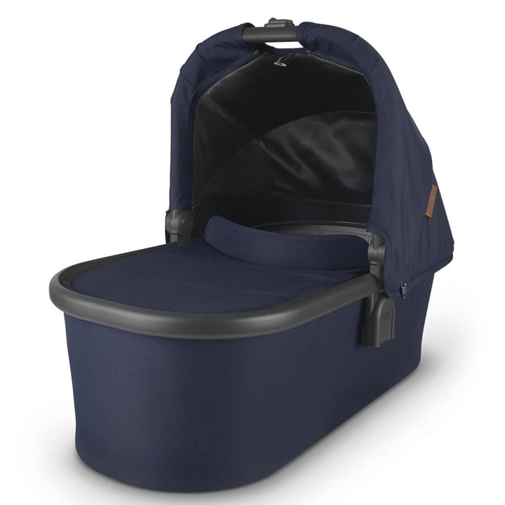 Uppababy VISTA V2 Pram + Cloud Z2 & Base Z2 i-Size Travel System, Noa Navy